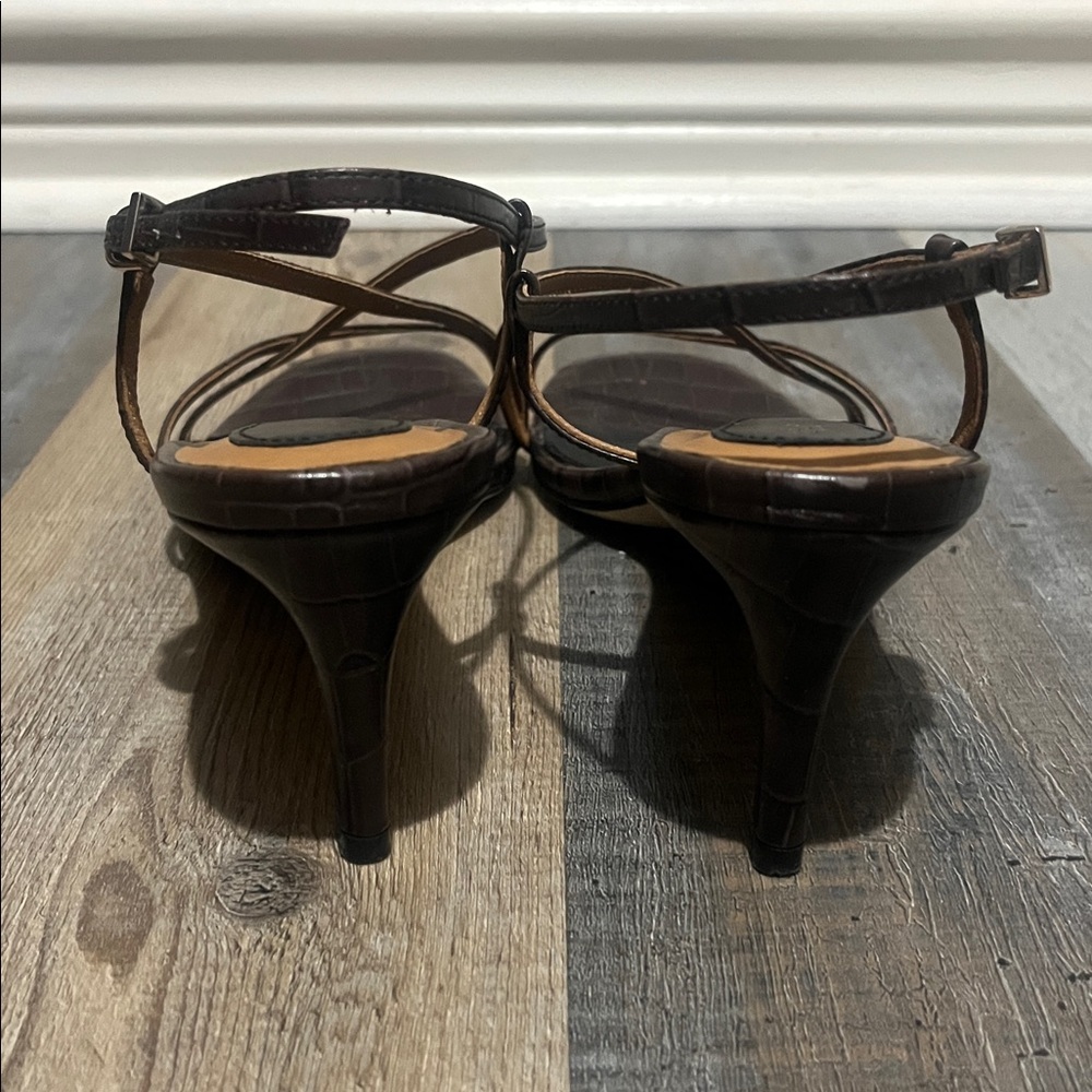 Joie brown Croc-Embossed Leather Slingback Sandals size 8.5 (38 1/2) kitten heel - Picture 5 of 10